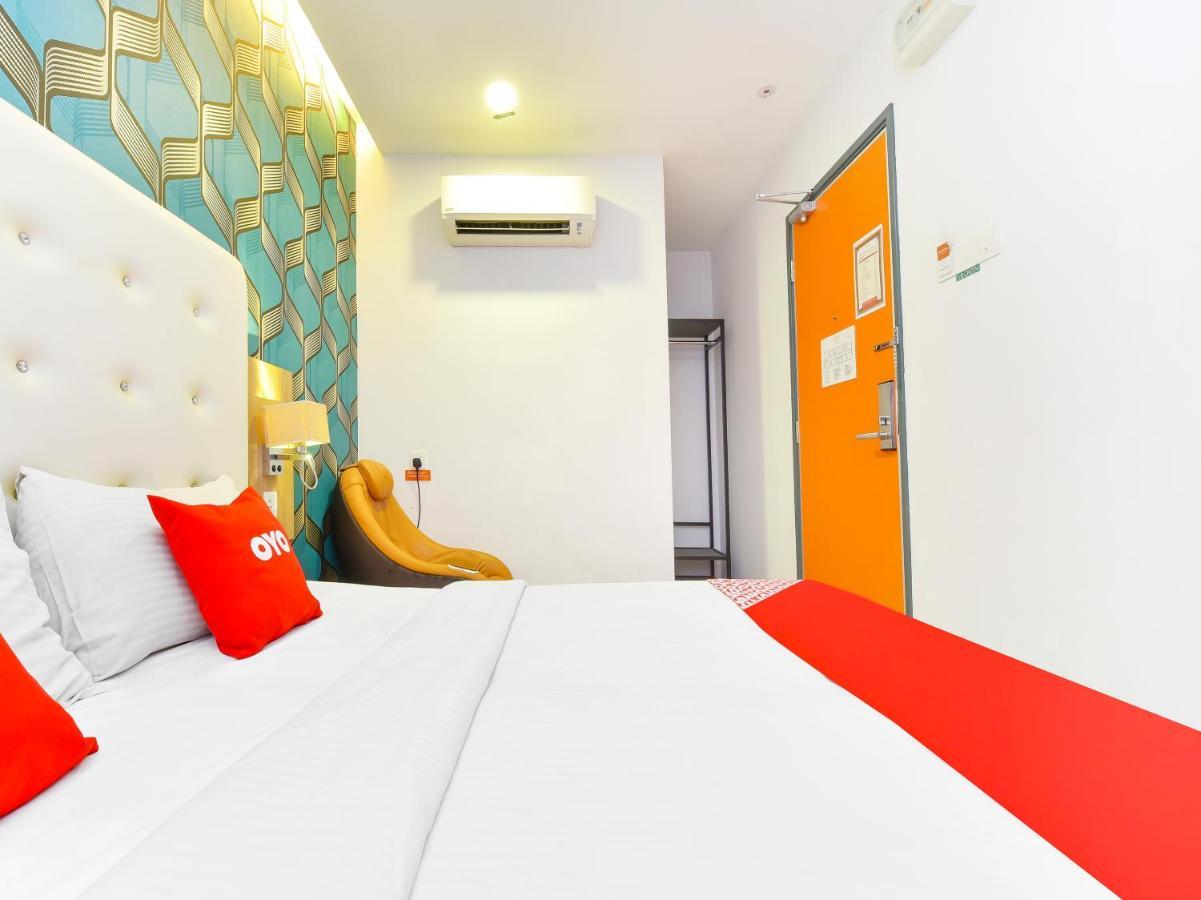 Oyo 90511 Sovotel Kota Damansara 38A Exteriör bild
