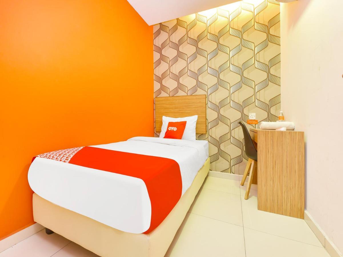 Oyo 90511 Sovotel Kota Damansara 38A Exteriör bild