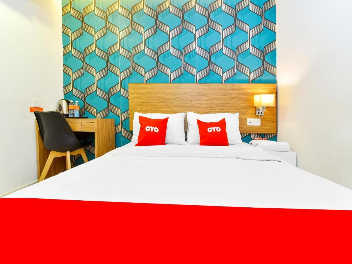 Oyo 90511 Sovotel Kota Damansara 38A Exteriör bild